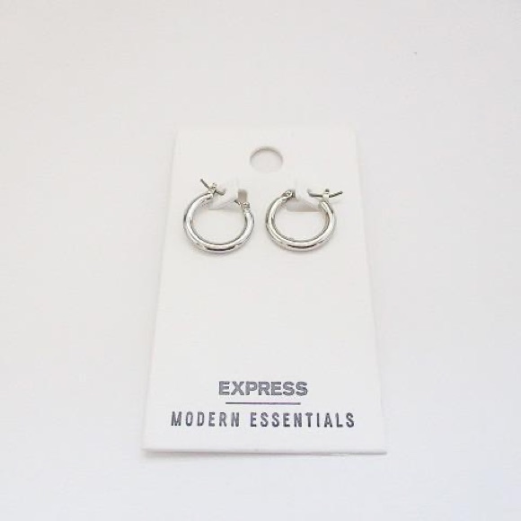 Express Jewelry - NWT Express Modern Essentials Silver Tone Hoop Earrings